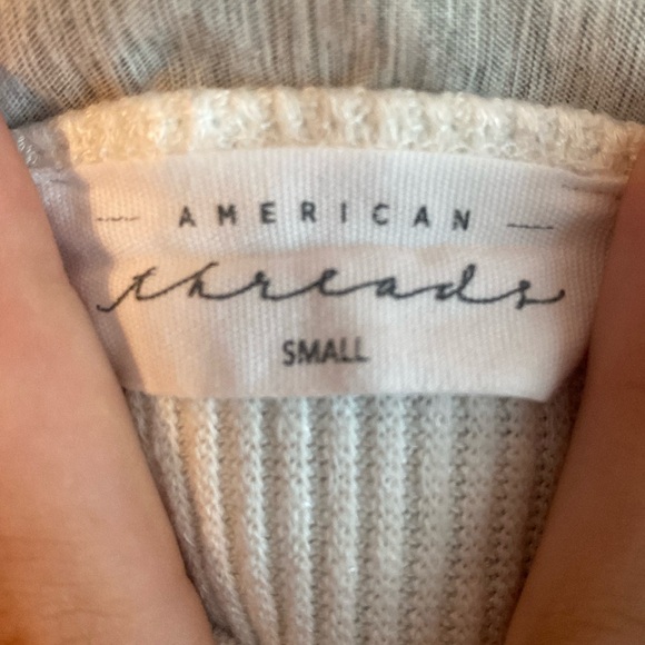 Cream Ribbed Women's Crop Top - Picture 2 of 3